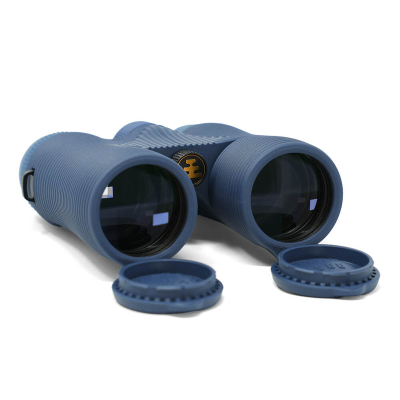 Featured product image for Numéro de terrain 8x42